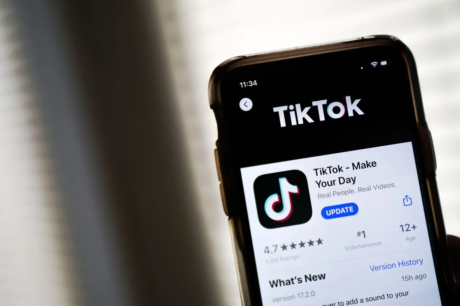 Looking Beyond TikTok: 5 Fresh Social Media Apps to Try Right Now and Why They're Worth It